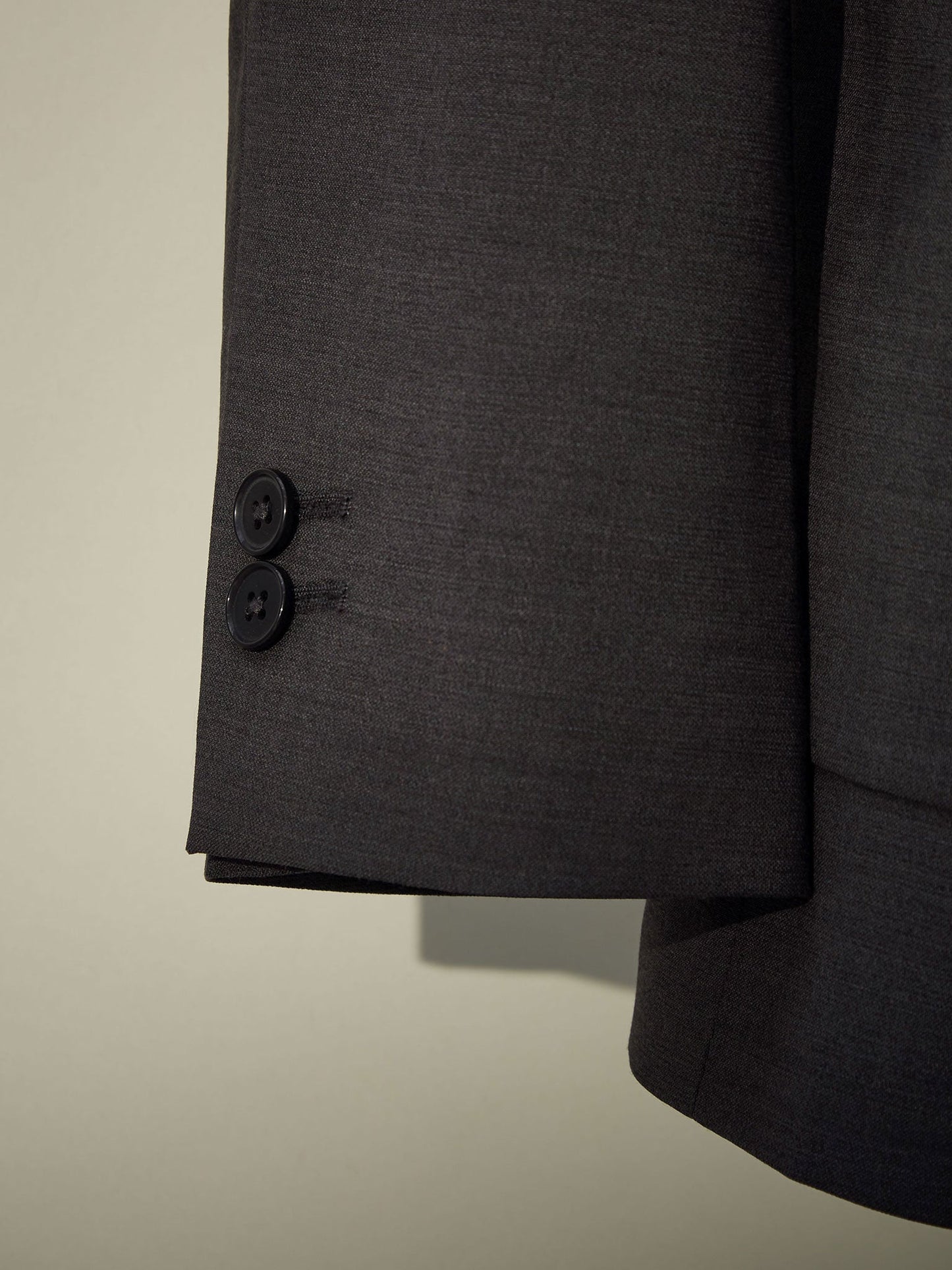 Professional men's grey blazer with full lining, perfect for travel