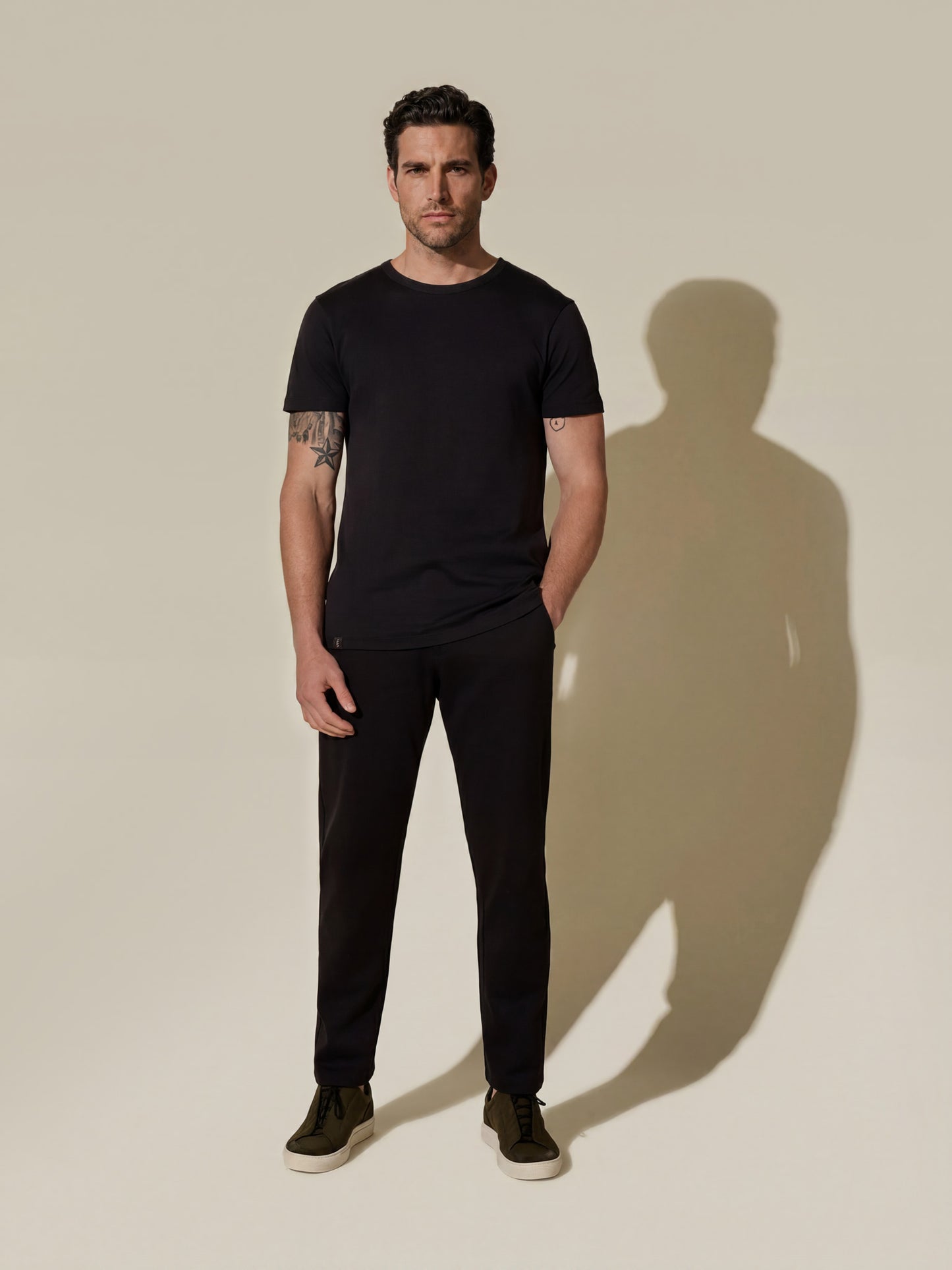 Travel Tee - Black Beauty
