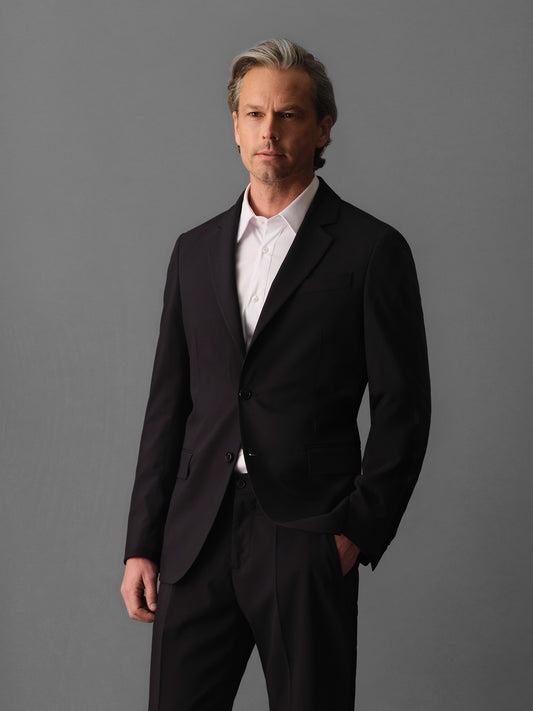 The C-suite All-Season Blazer - Nordic Blue