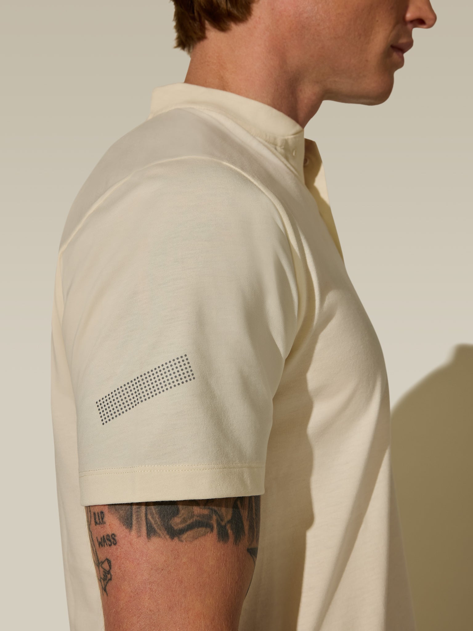 Sports Kit Henley - Butter Cream