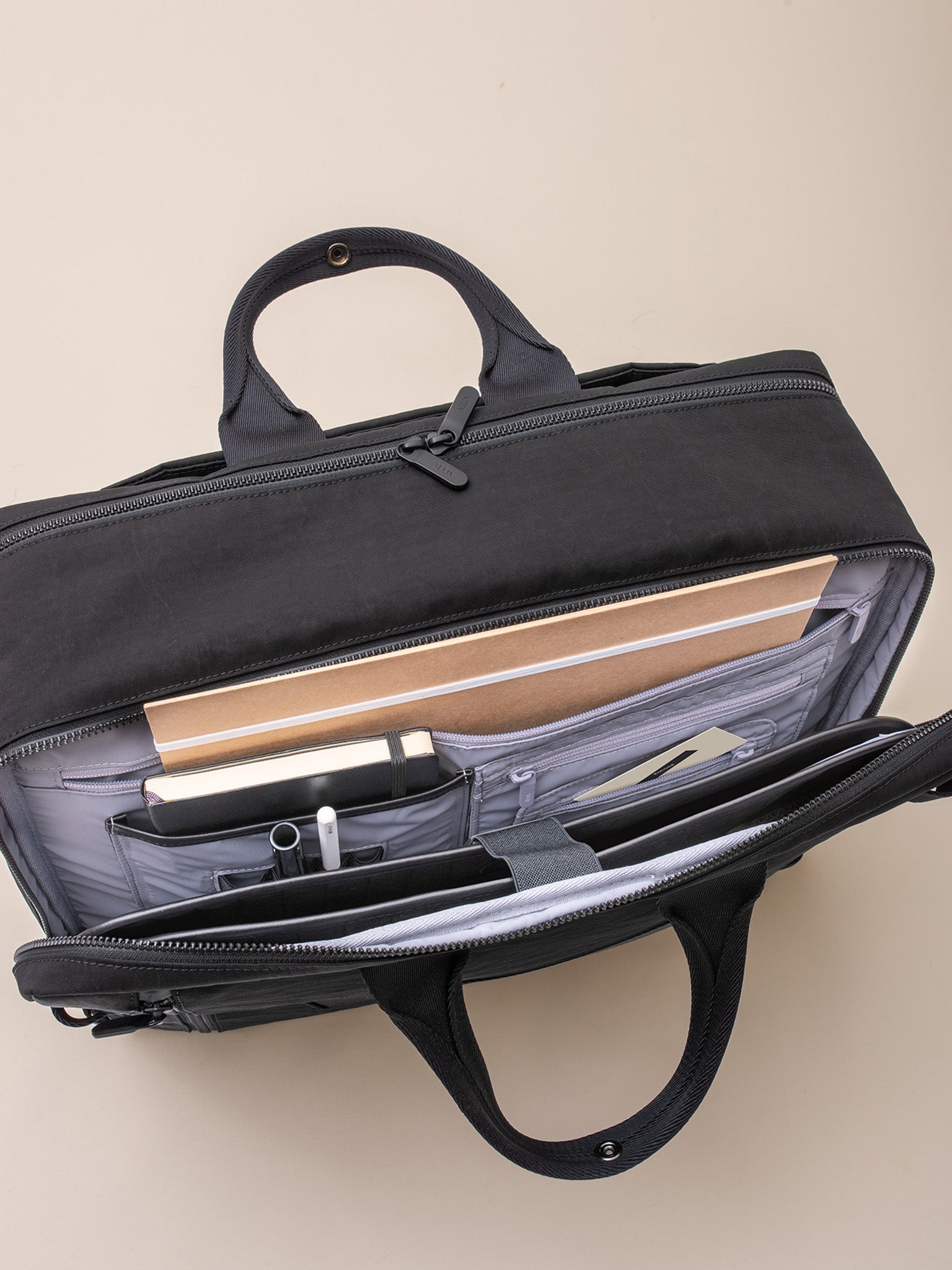 Sleek Boston travel bag with a classic design