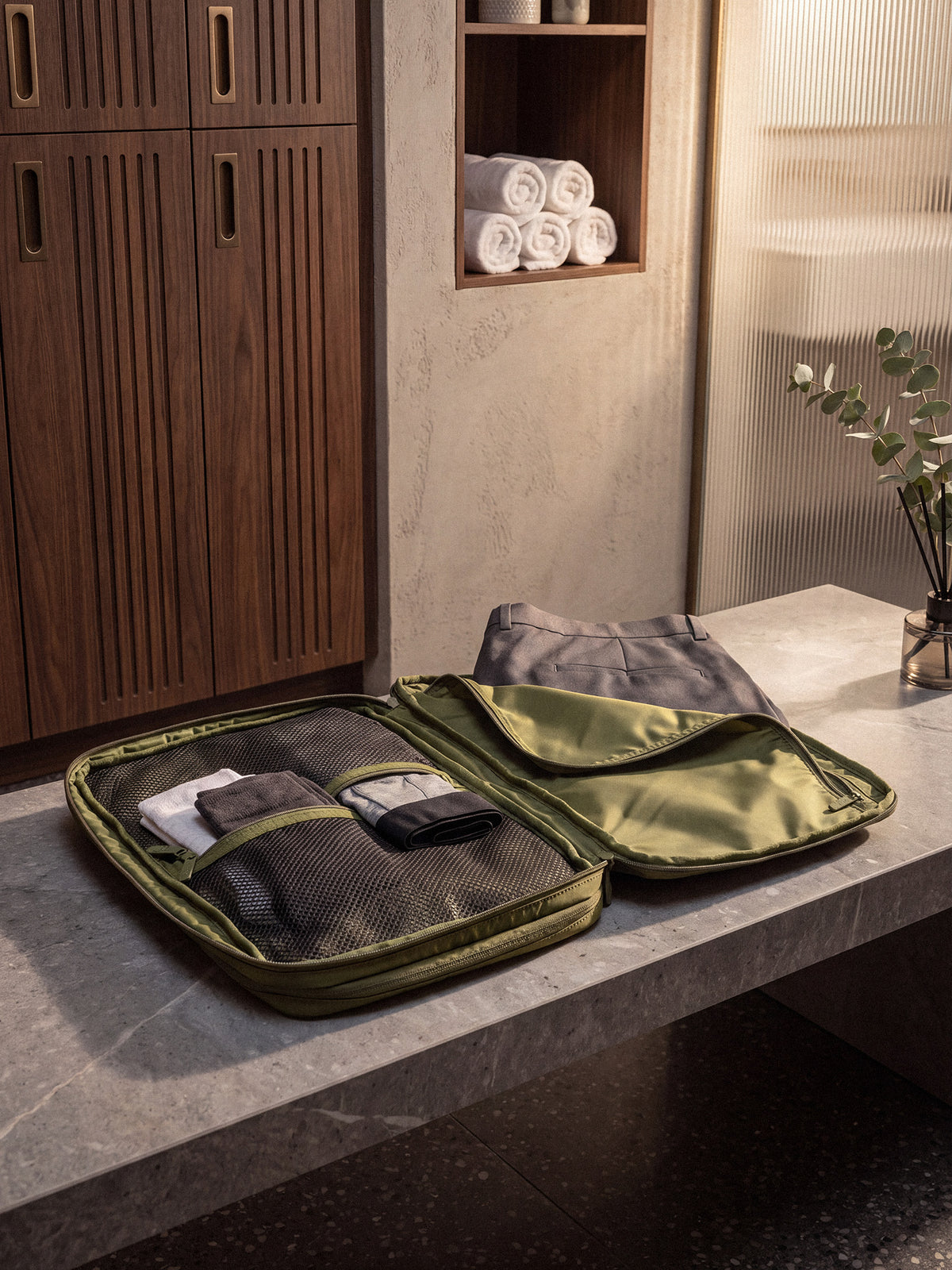 Garment Organiser L Olive