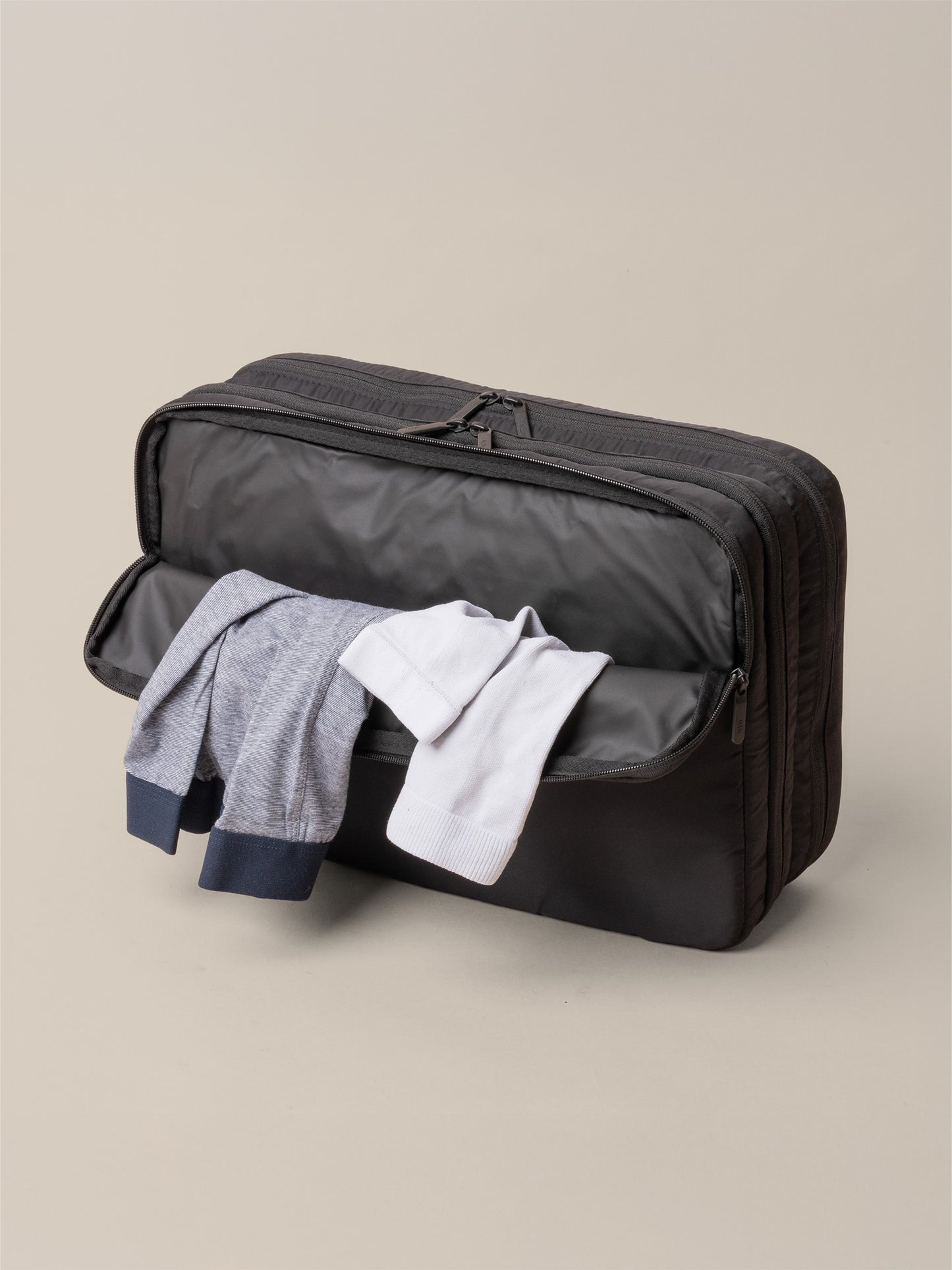 Garment Organiser L Black