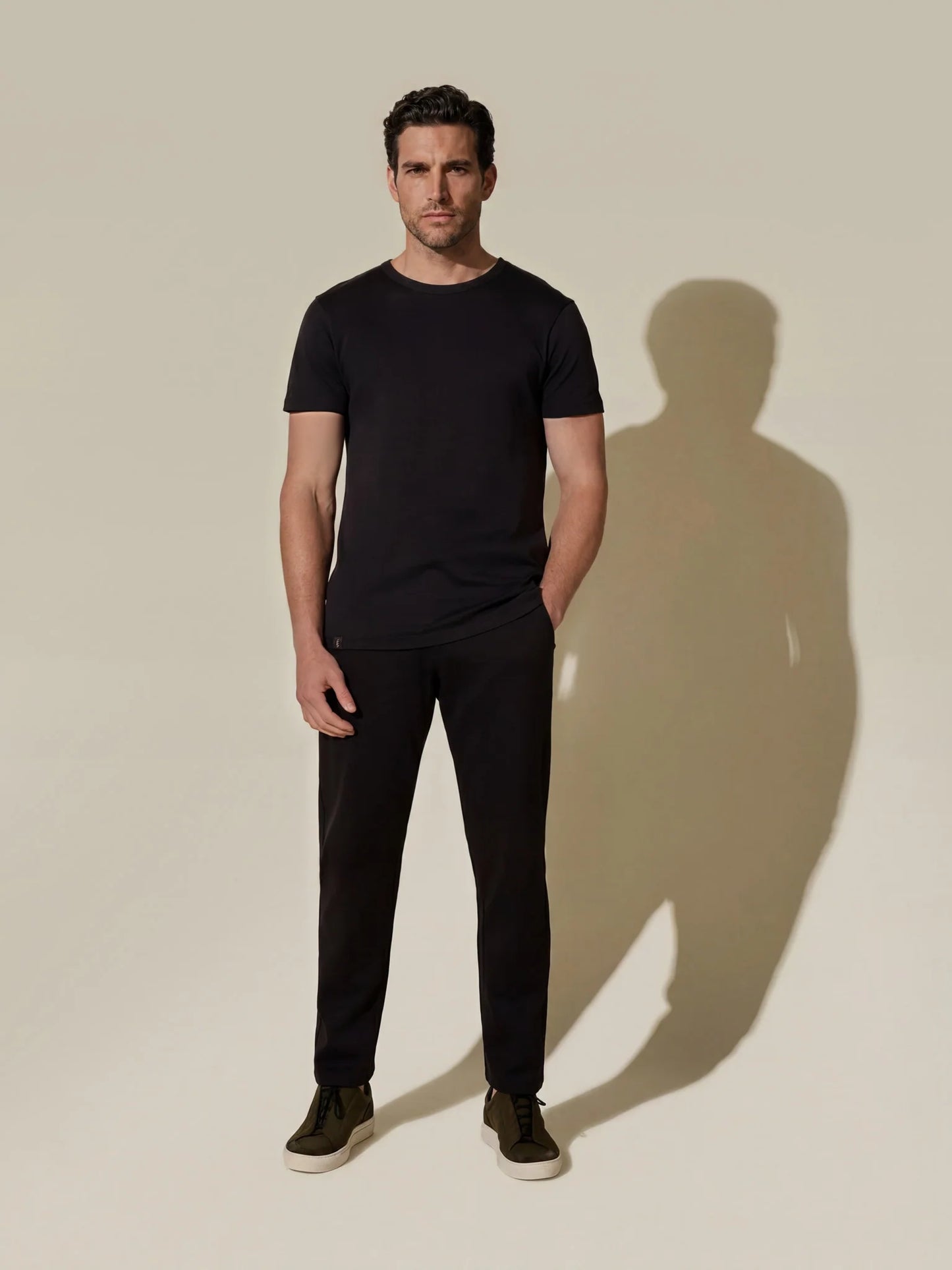 Travel Tee - Black Beauty