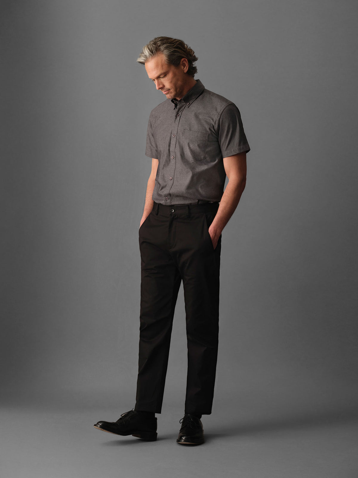 The Short Sleeve Studio Oxford Shirt - Downtown Grey